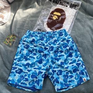 Bape blue Camo shorts , A bathing ape shorts blue camo